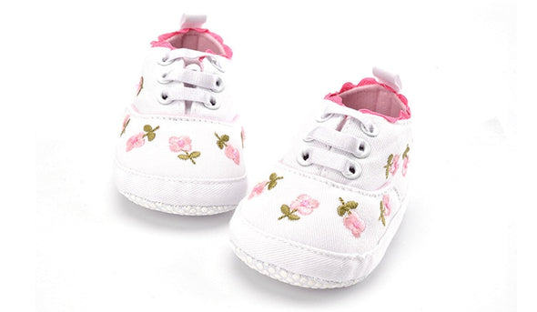 Soft Floral Embroidered Prewalker Shoes